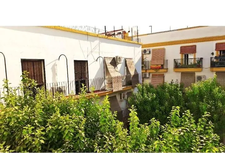Roberta'S Guest House Seville Homestay