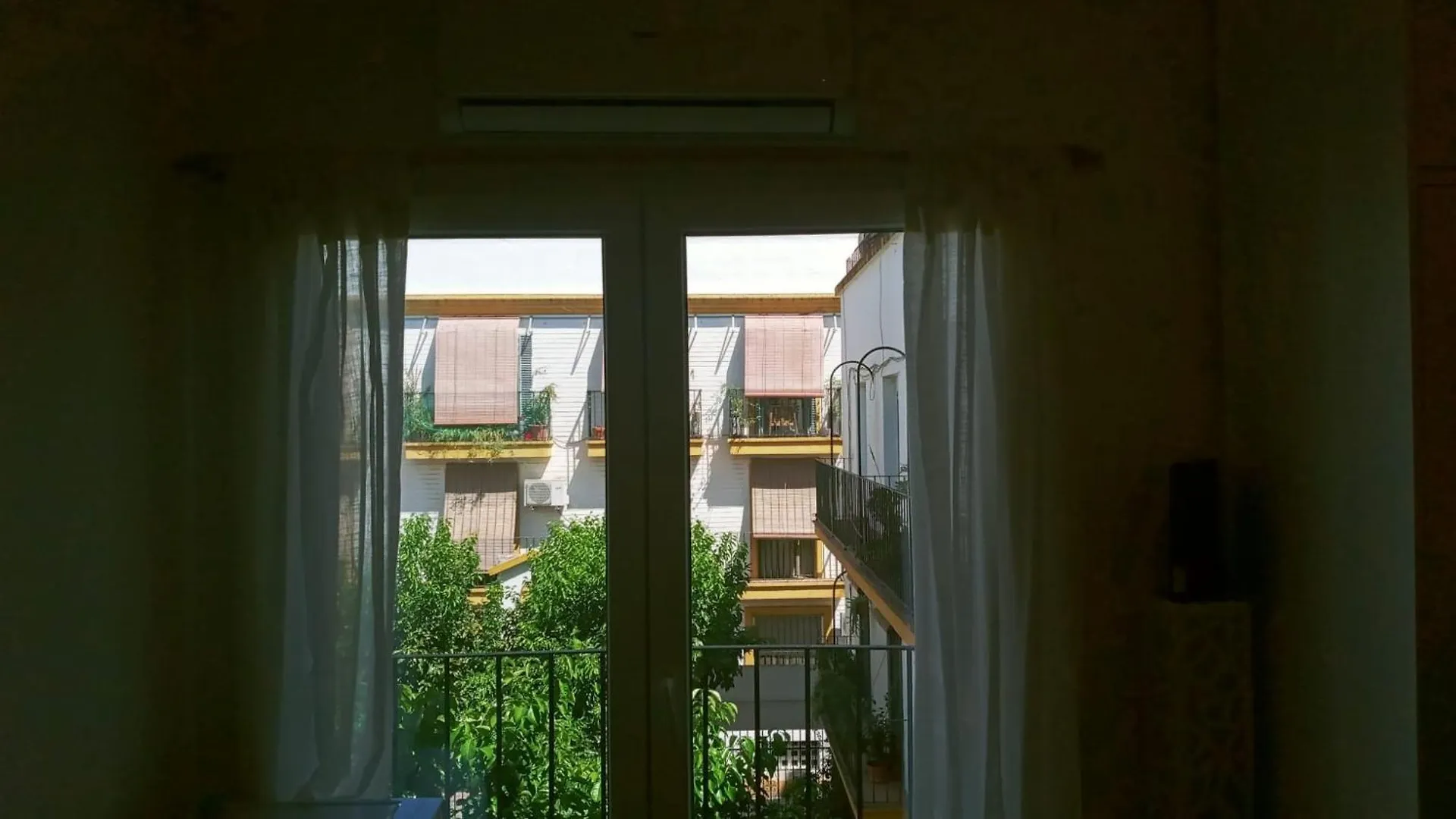 Homestay Roberta'S Guest House Seville